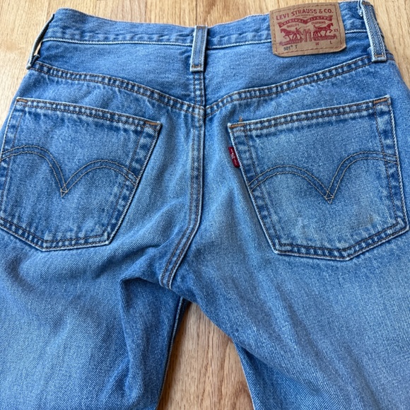 Levi’s 501 T taper Jeans - Picture 7 of 9